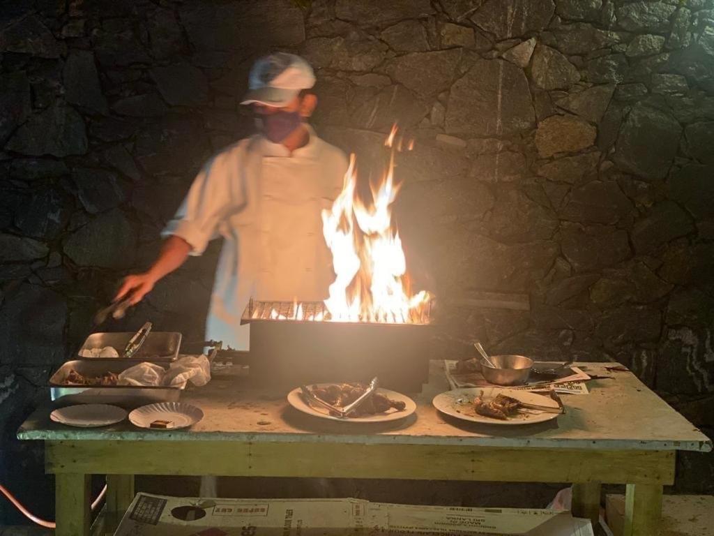 폴로나루와 Royal Nest B&B 외부 사진